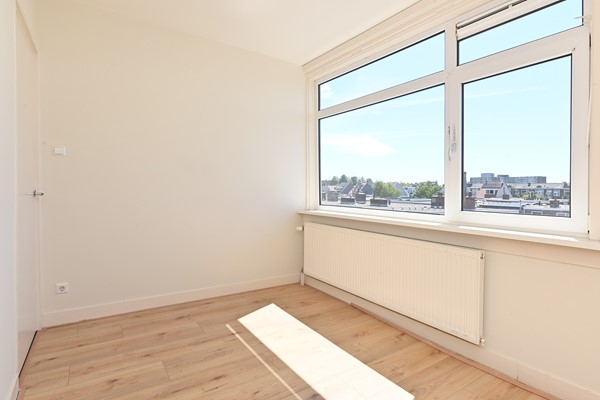 Medium property photo - Spakenburgsestraat 70, 2574 JX Den Haag